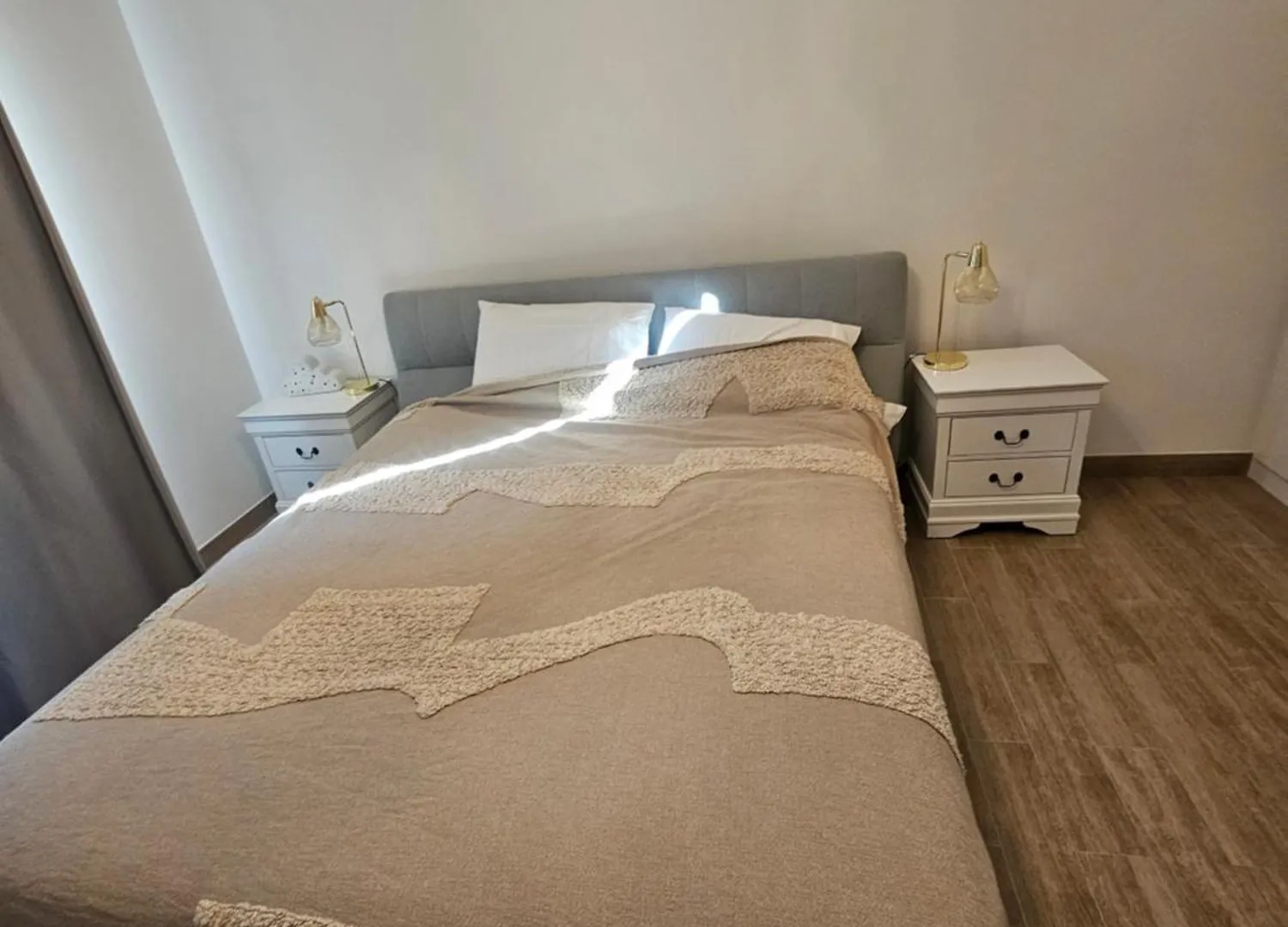Apartments 100 M2 Sharjah