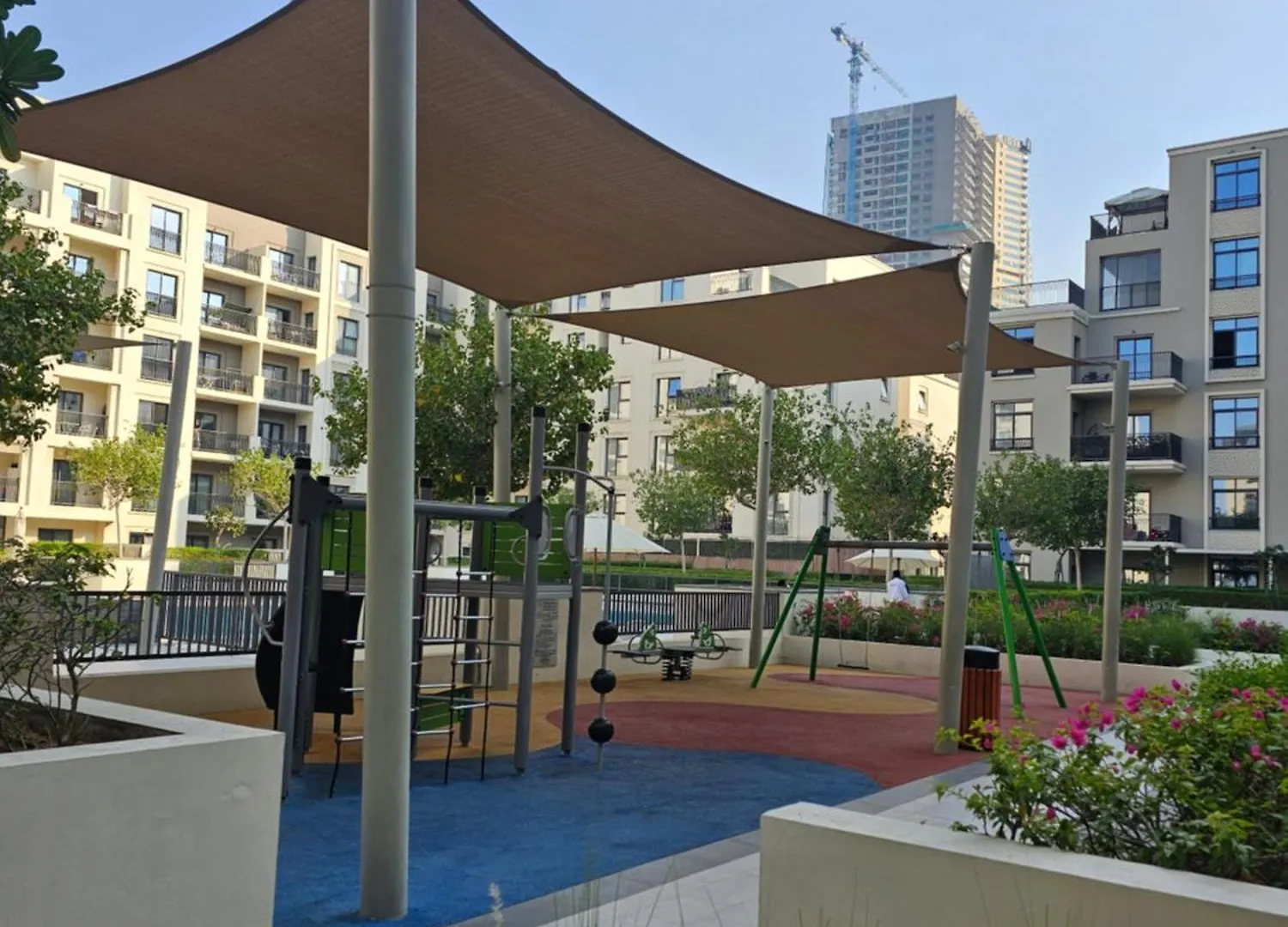 Apartments 100 M2 Sharjah
